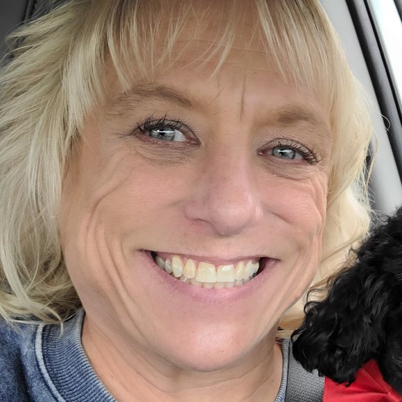 Meet your Posher, Donna - Picture 1 of 1